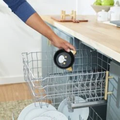 Frisco Cat Face Elevated Bamboo Non-Skid Ceramic Cat Bowl, Black, 1 Cups -Cat Supplies 363383 PT6. AC SS1800 V1657657267