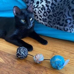 Meowijuana Get Rocked String Of Stones Plush Cat Toy With Catnip -Cat Supplies 363608 PT4. AC SS1800 V1643906483